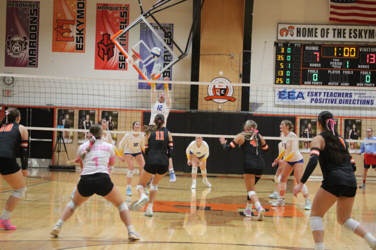 Flivvers get a sweep against Esky